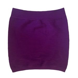 GUESS Plum purple mini ribbed stretchy bandage bodycon skirt size M/L